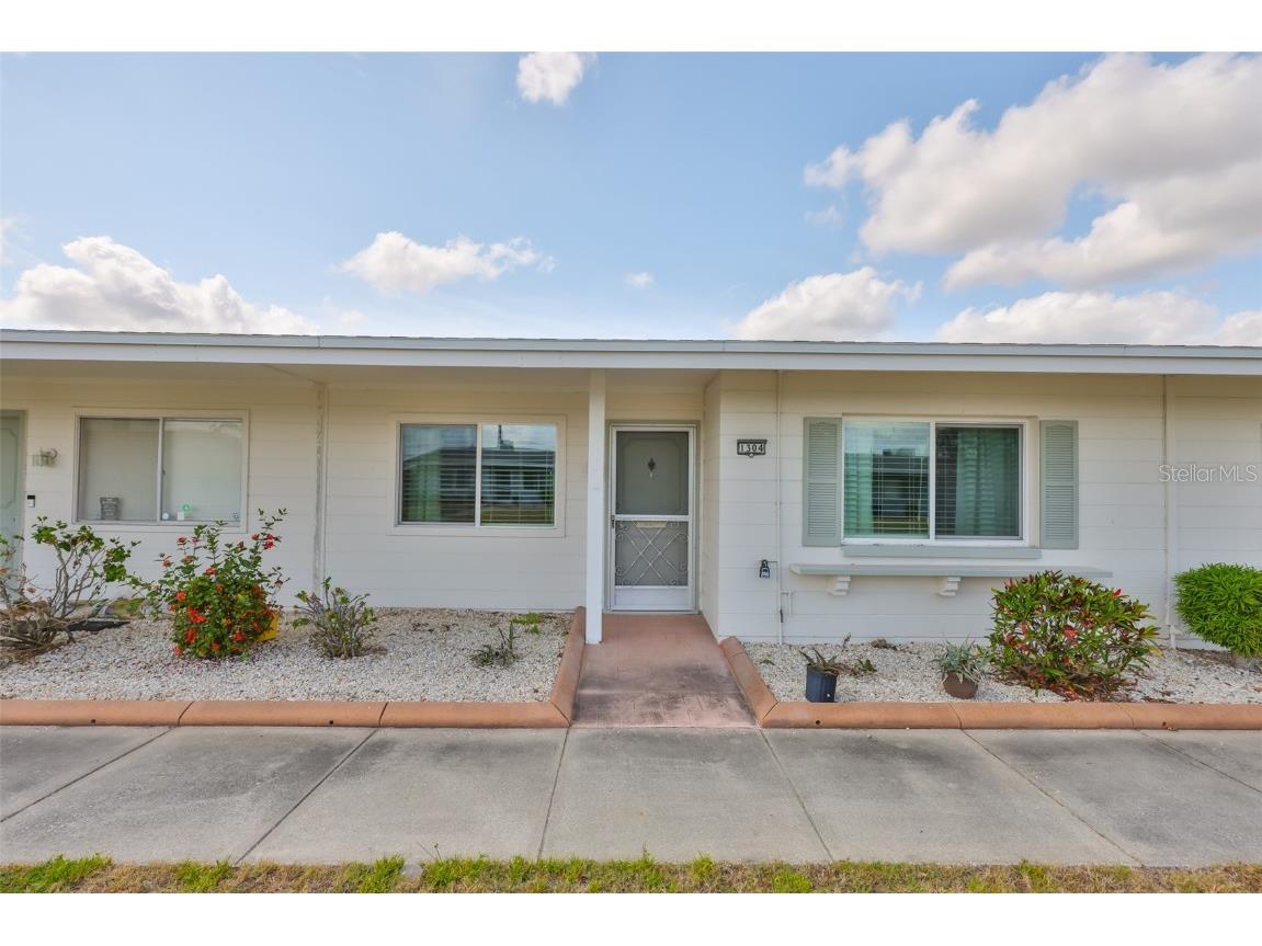 1304 Burbank Court Sun City Center FL 33573 TB8383867 image1