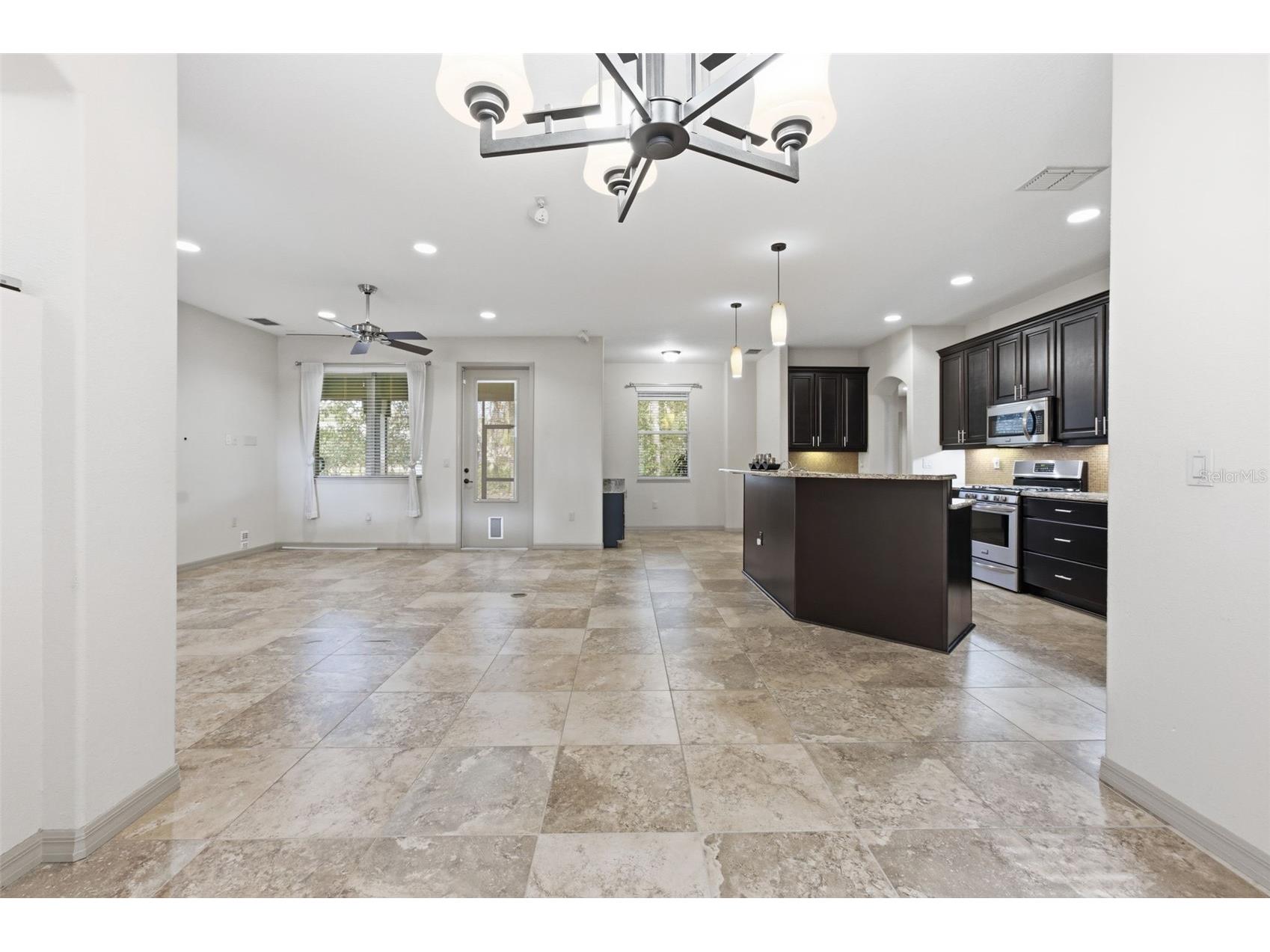 1304 Candlelight Boulevard Brooksville FL 34601 TB8461129 image11