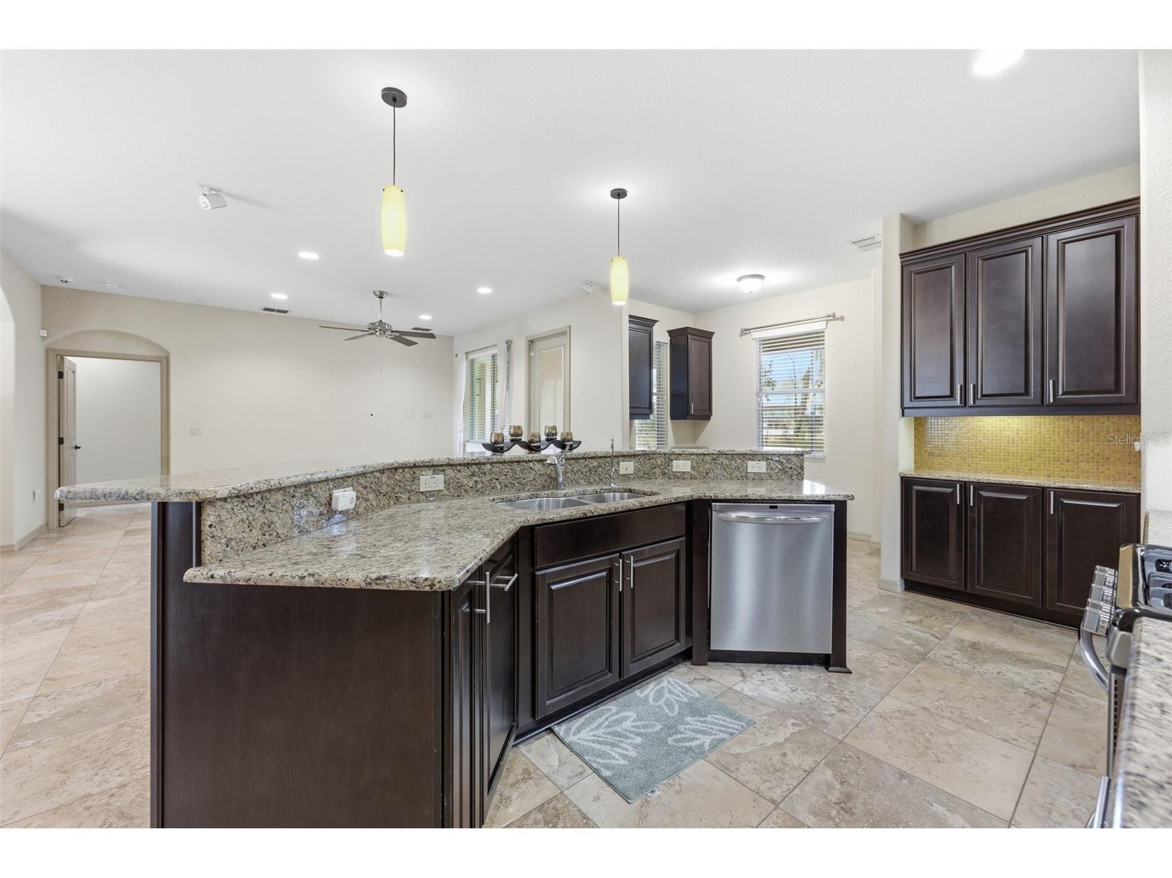1304 Candlelight Boulevard Brooksville FL 34601 TB8461129 image14