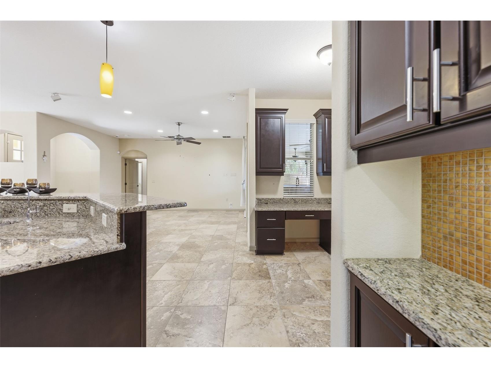 1304 Candlelight Boulevard Brooksville FL 34601 TB8461129 image16
