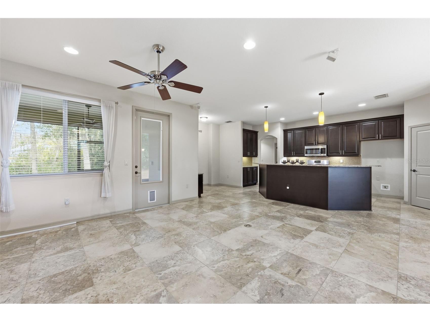 1304 Candlelight Boulevard Brooksville FL 34601 TB8461129 image18