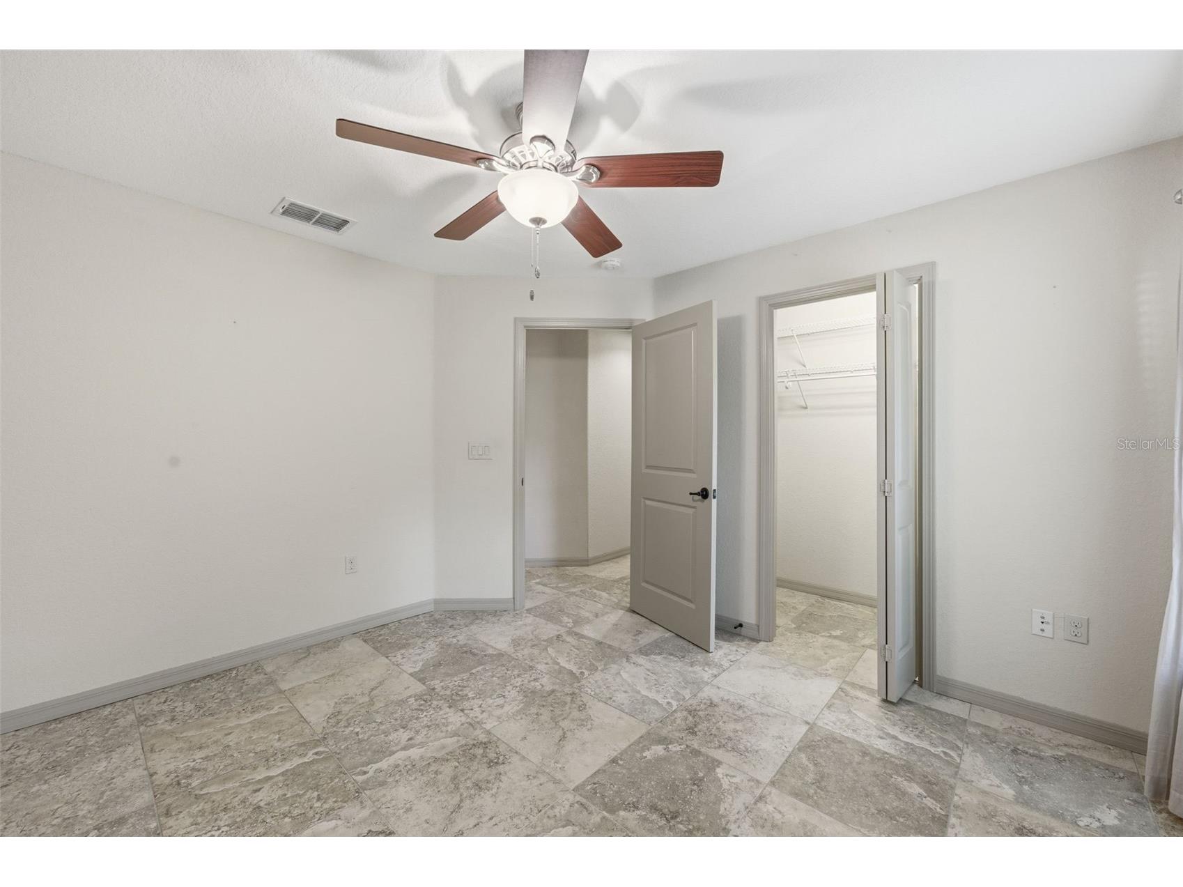 1304 Candlelight Boulevard Brooksville FL 34601 TB8461129 image28