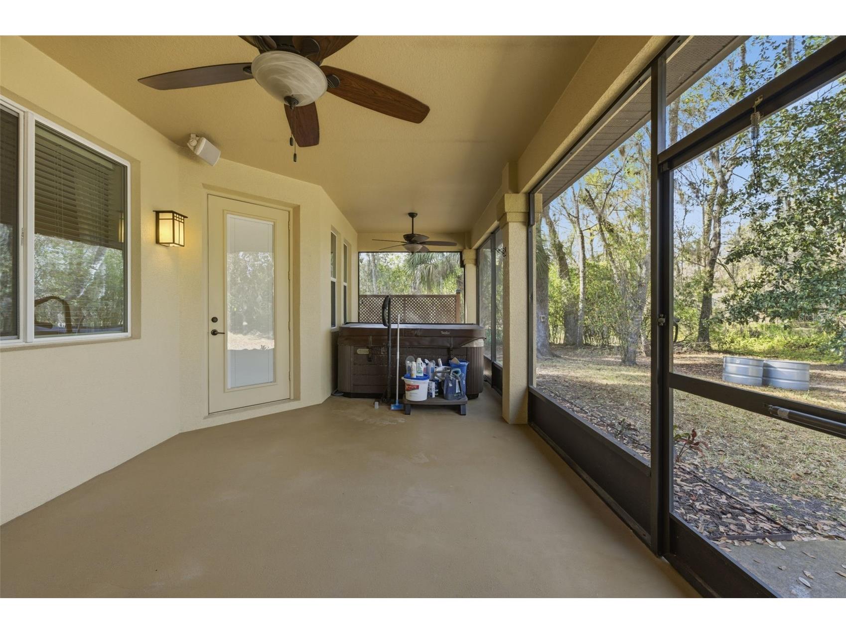 1304 Candlelight Boulevard Brooksville FL 34601 TB8461129 image43