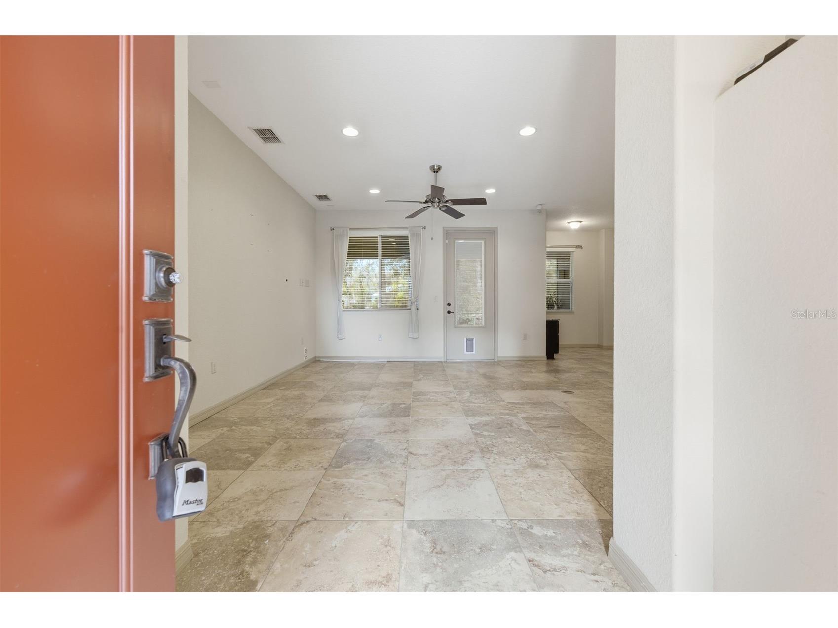 1304 Candlelight Boulevard Brooksville FL 34601 TB8461129 image5