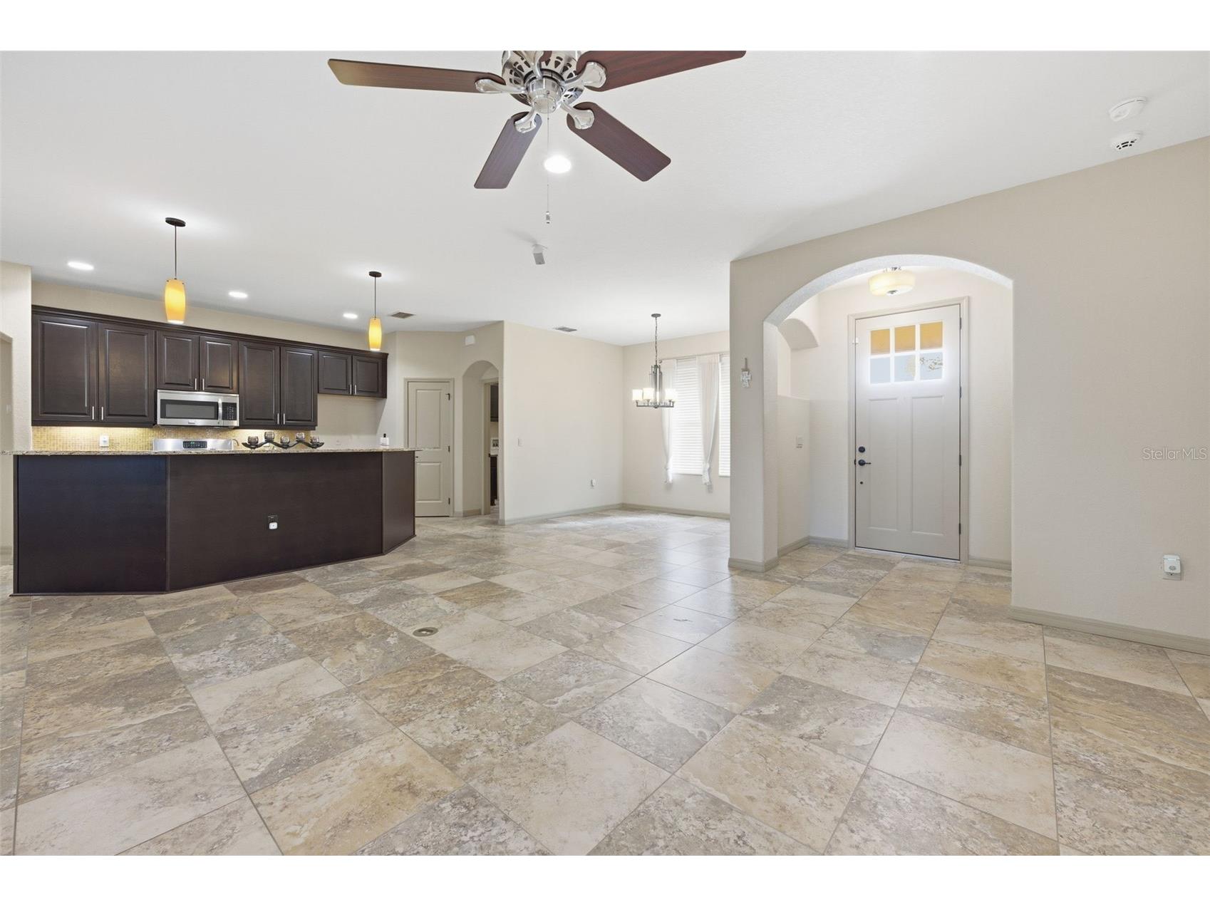 1304 Candlelight Boulevard Brooksville FL 34601 TB8461129 image8