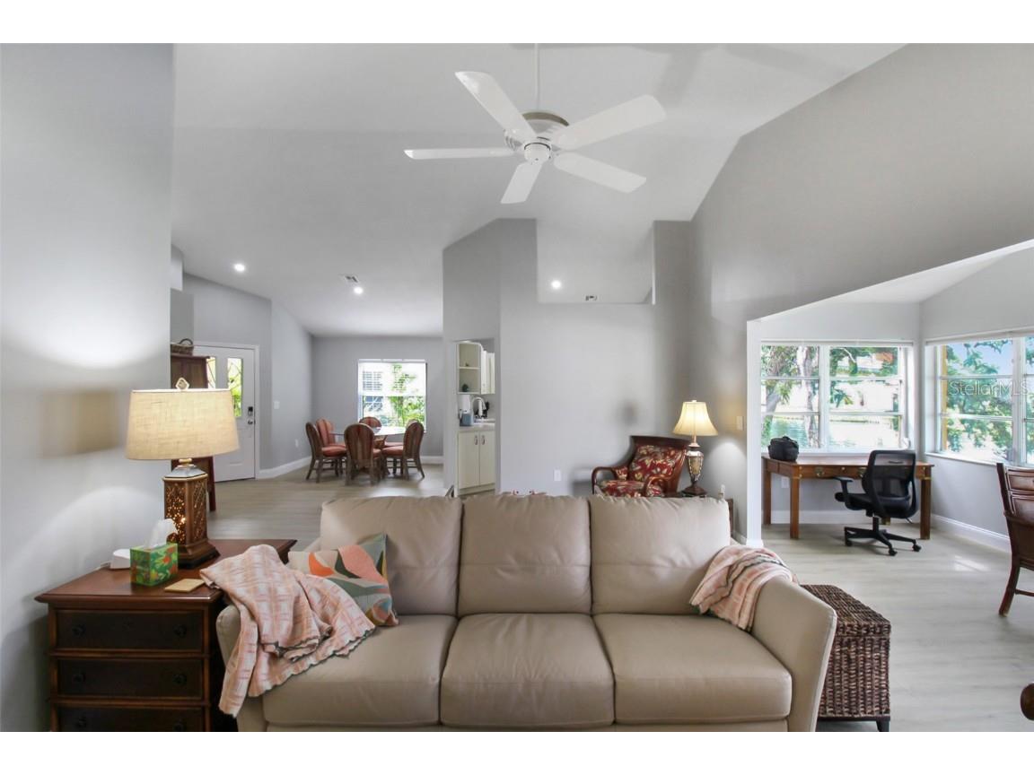 1304 Capri Isles Boulevard #31 Venice FL 34292 A4649799 image23
