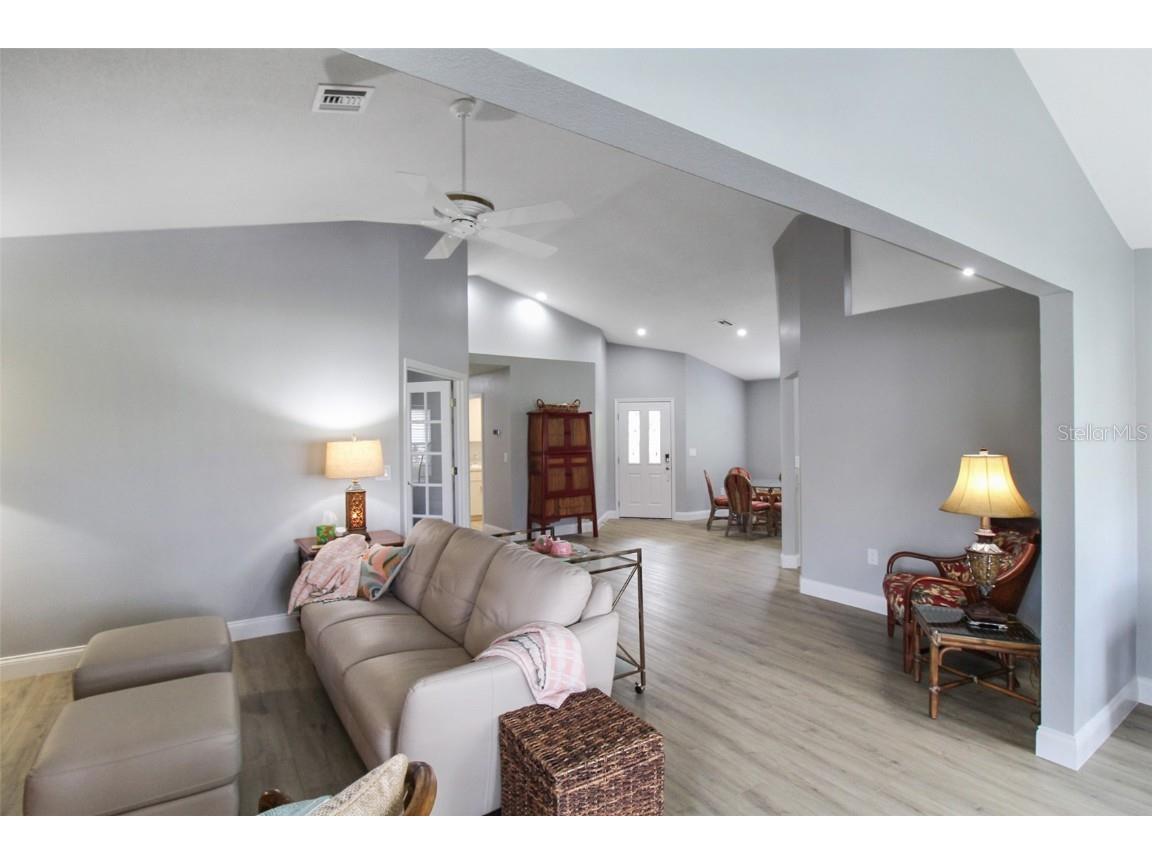 1304 Capri Isles Boulevard #31 Venice FL 34292 A4649799 image32