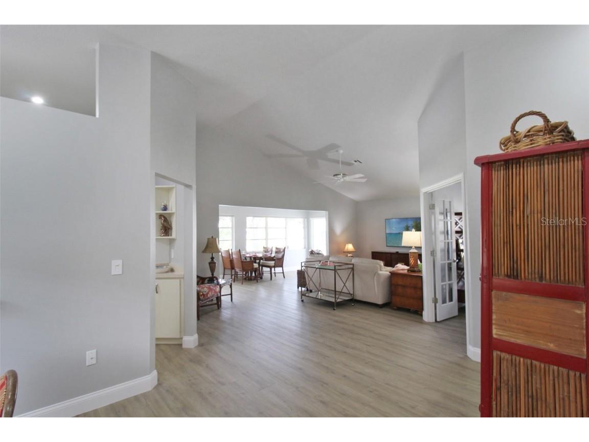 1304 Capri Isles Boulevard #31 Venice FL 34292 A4649799 image5