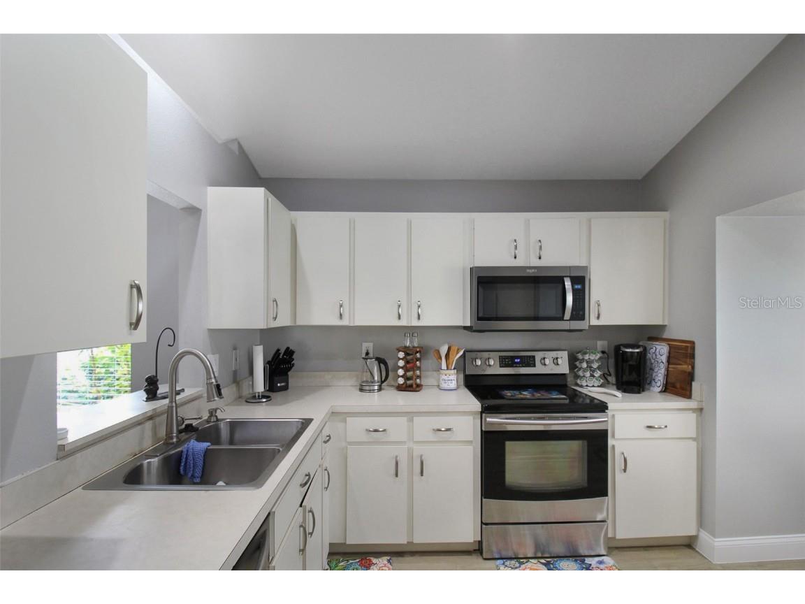 1304 Capri Isles Boulevard #31 Venice FL 34292 A4649799 image9