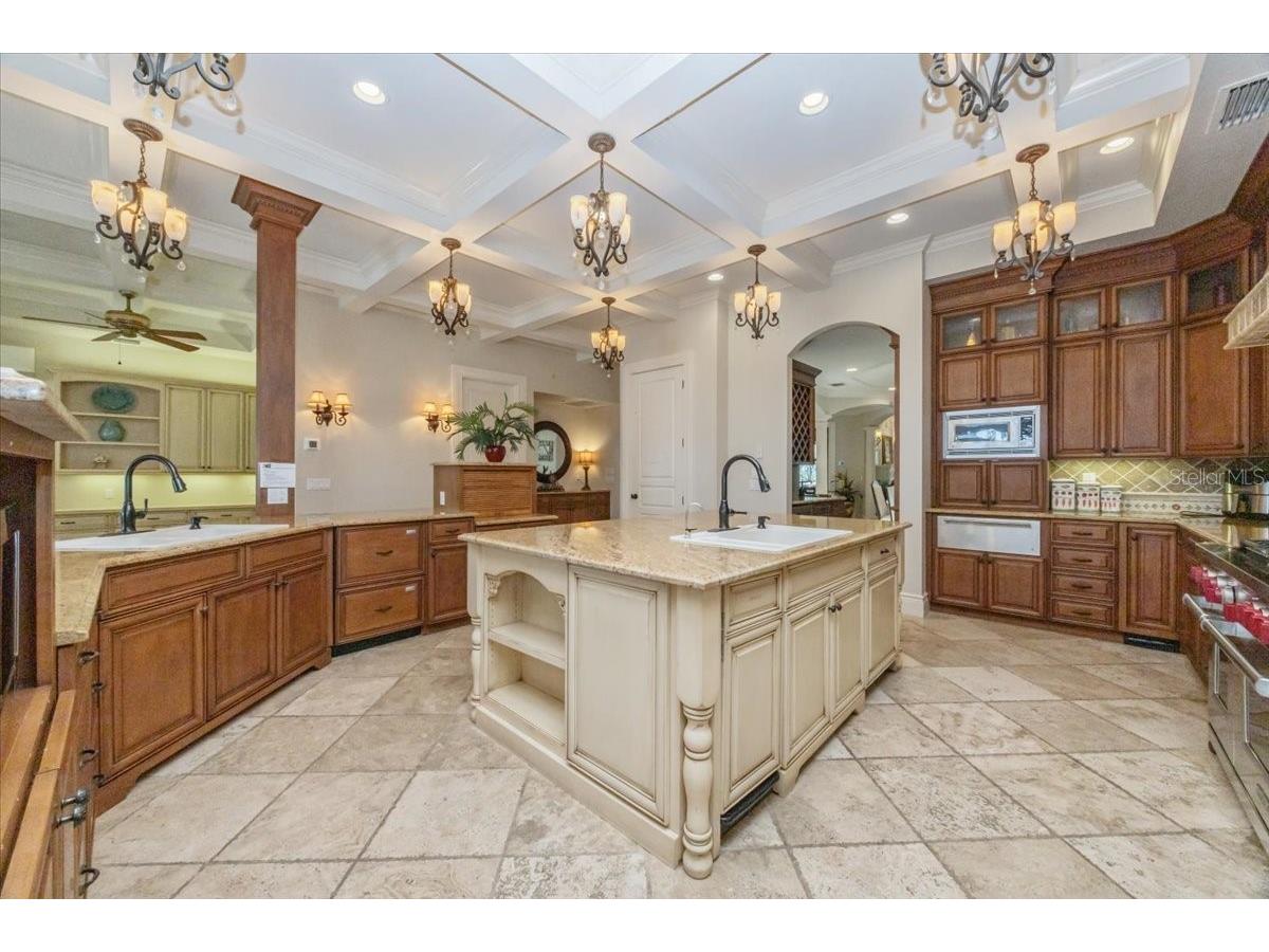 1304 Casey Key Road Nokomis FL 34275 - GULF OF MEXICO & BLACKBURN BAY A4642022 image19