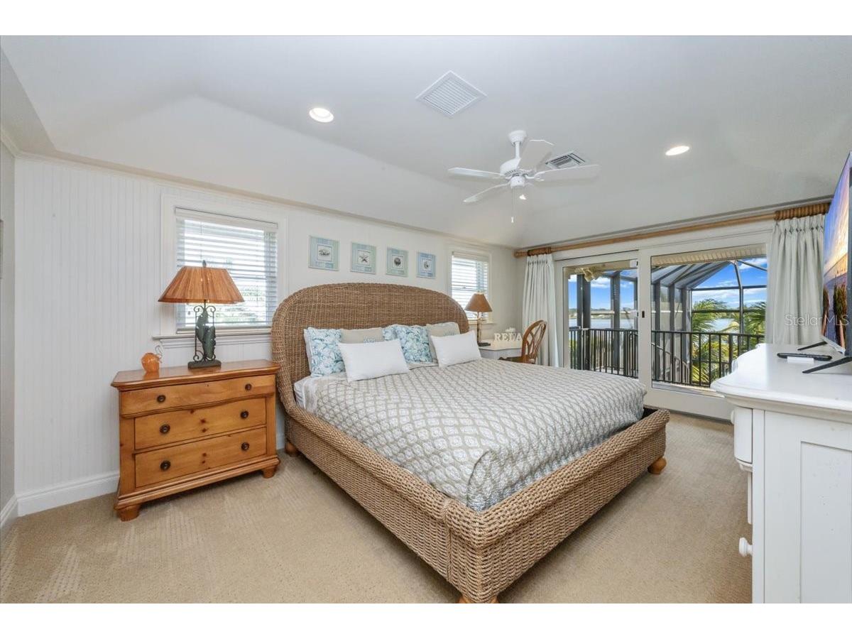 1304 Casey Key Road Nokomis FL 34275 - GULF OF MEXICO & BLACKBURN BAY A4642022 image46