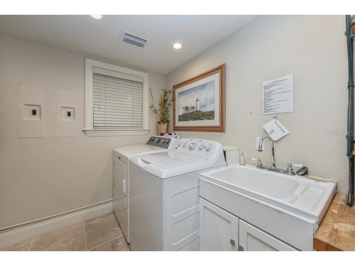 1304 Casey Key Road Nokomis FL 34275 - GULF OF MEXICO & BLACKBURN BAY A4642022 image52