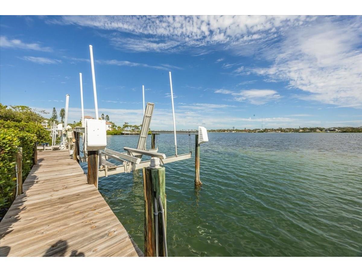 1304 Casey Key Road Nokomis FL 34275 - GULF OF MEXICO & BLACKBURN BAY A4642022 image72