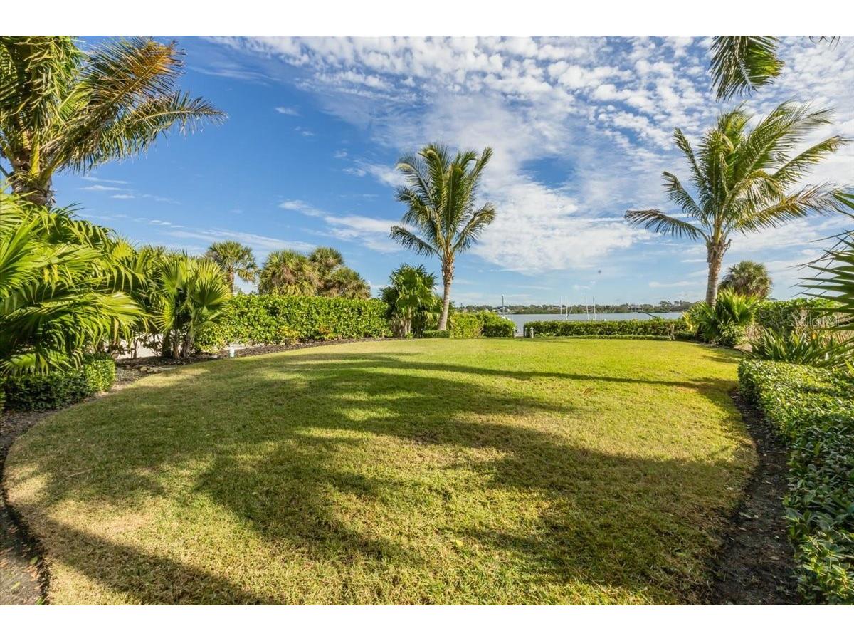 1304 Casey Key Road Nokomis FL 34275 - GULF OF MEXICO & BLACKBURN BAY A4642022 image76