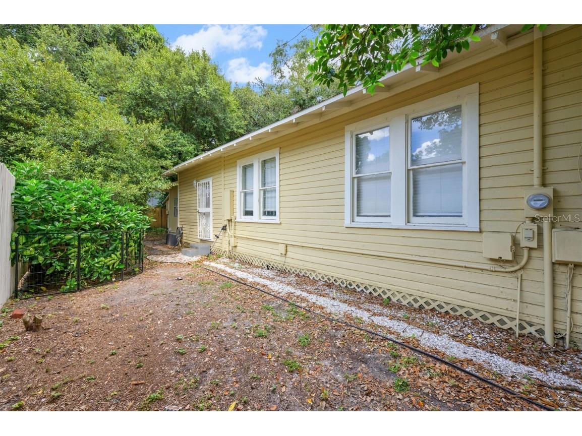 1304 E 32nd Avenue Tampa FL 33603 TB8450768 image29