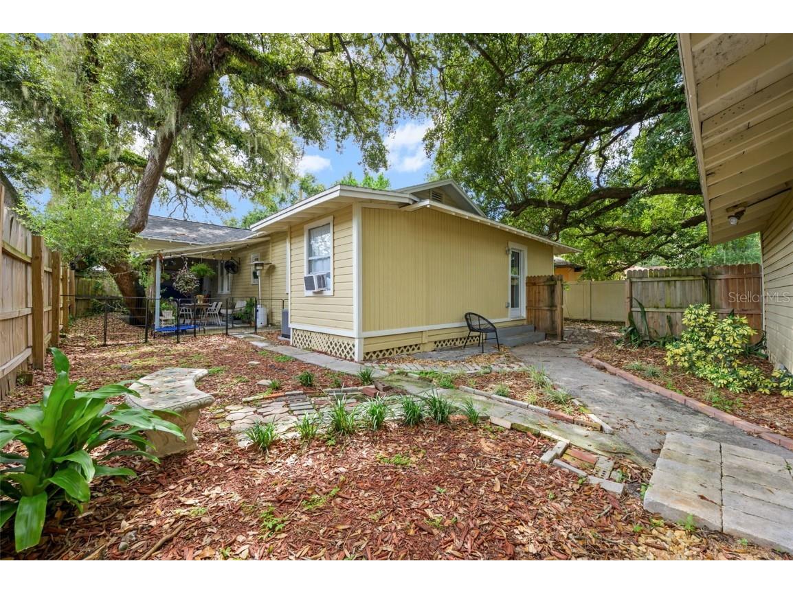 1304 E 32nd Avenue Tampa FL 33603 TB8450768 image31