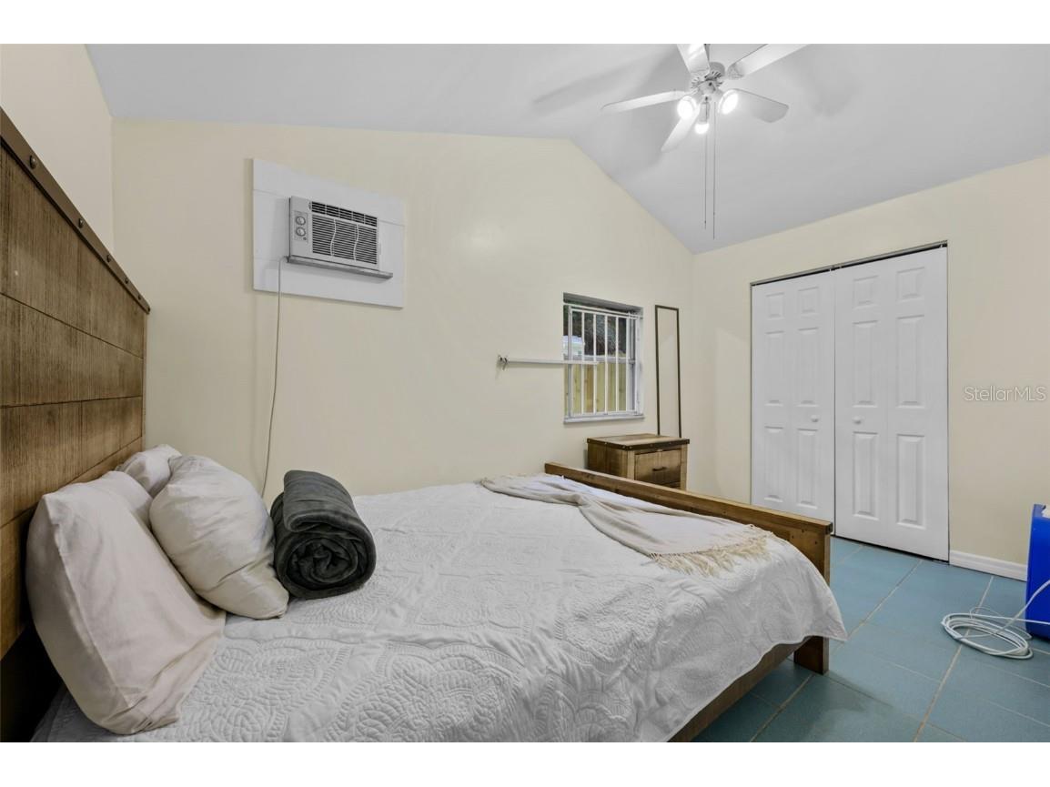 1304 E 32nd Avenue Tampa FL 33603 TB8450768 image37