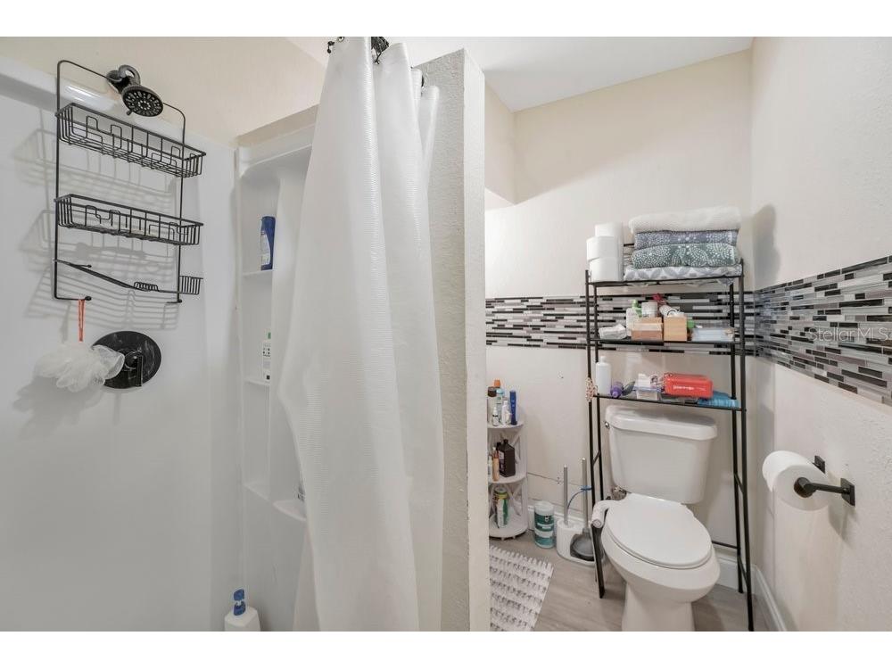 1304 E Osborne Tampa FL 33603 O6392287 image12