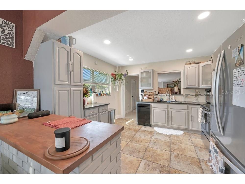 1304 E Osborne Tampa FL 33603 O6392287 image5