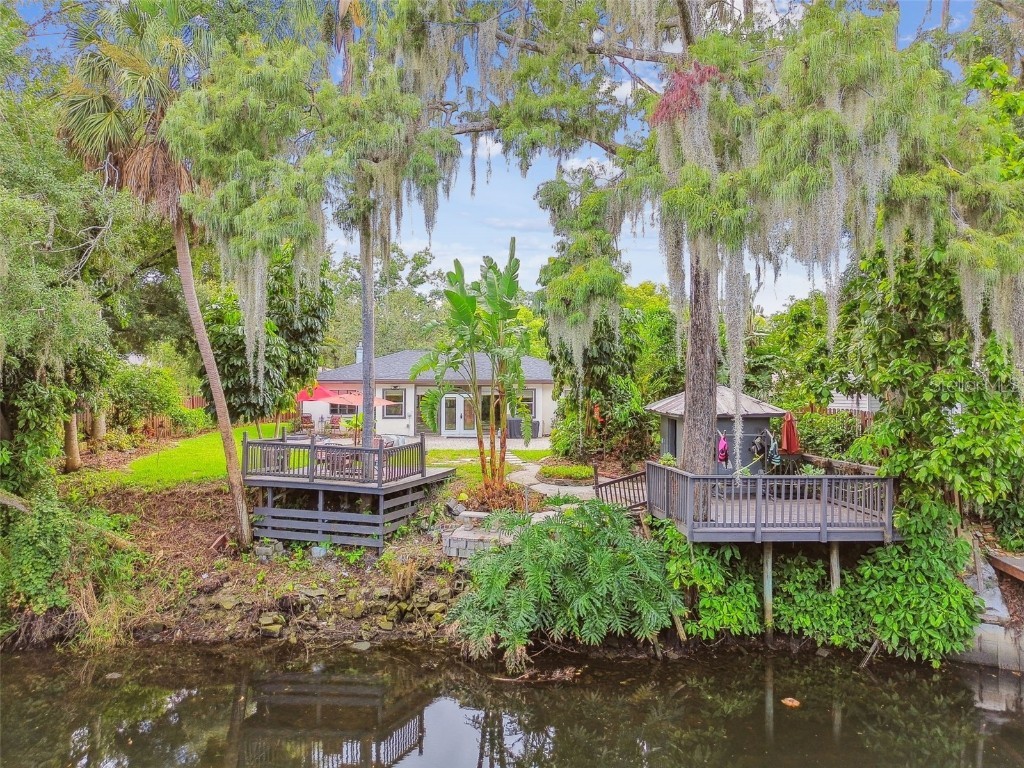 1304 E Park Circle Tampa FL 33604 - HILLSBOROUGH RIVER T3542157 image1