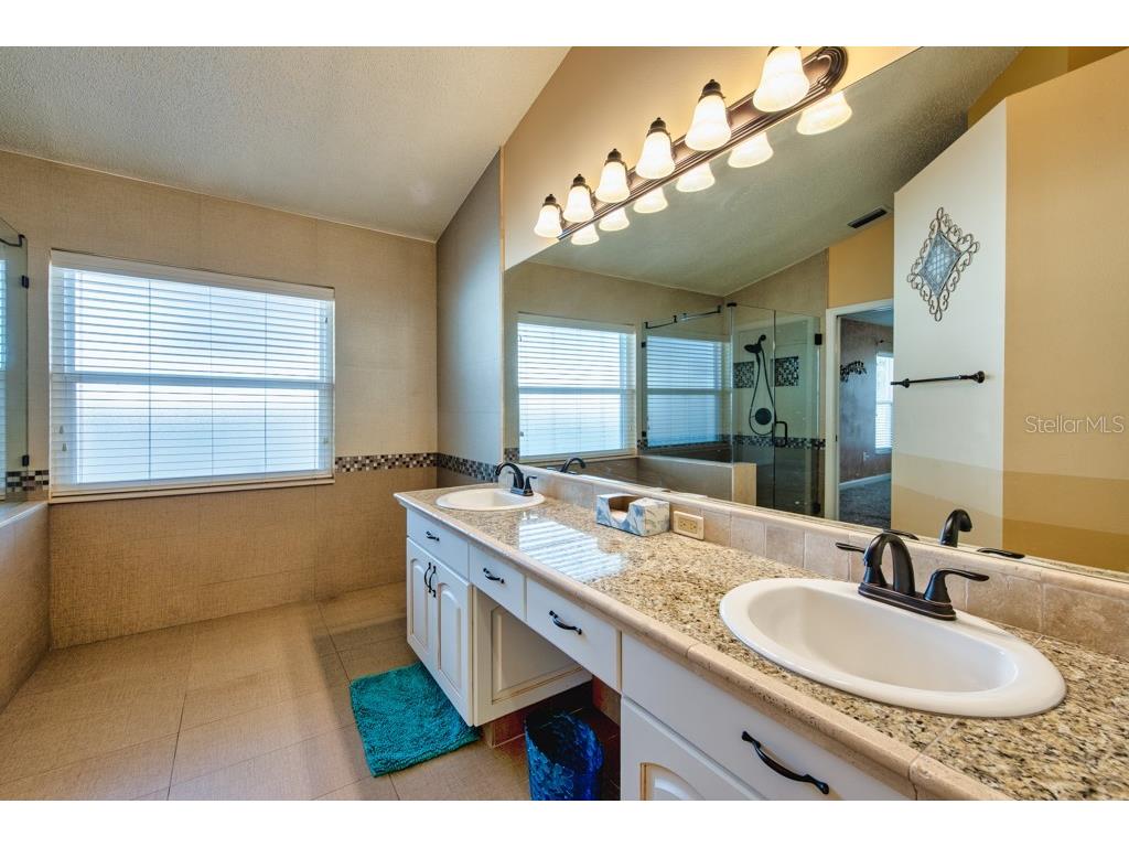 1304 Gangplank Drive Valrico FL 33594 TB8474469 image17
