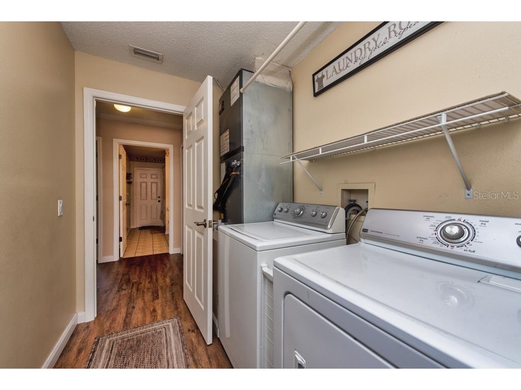 1304 Gangplank Drive Valrico FL 33594 TB8474469 image24