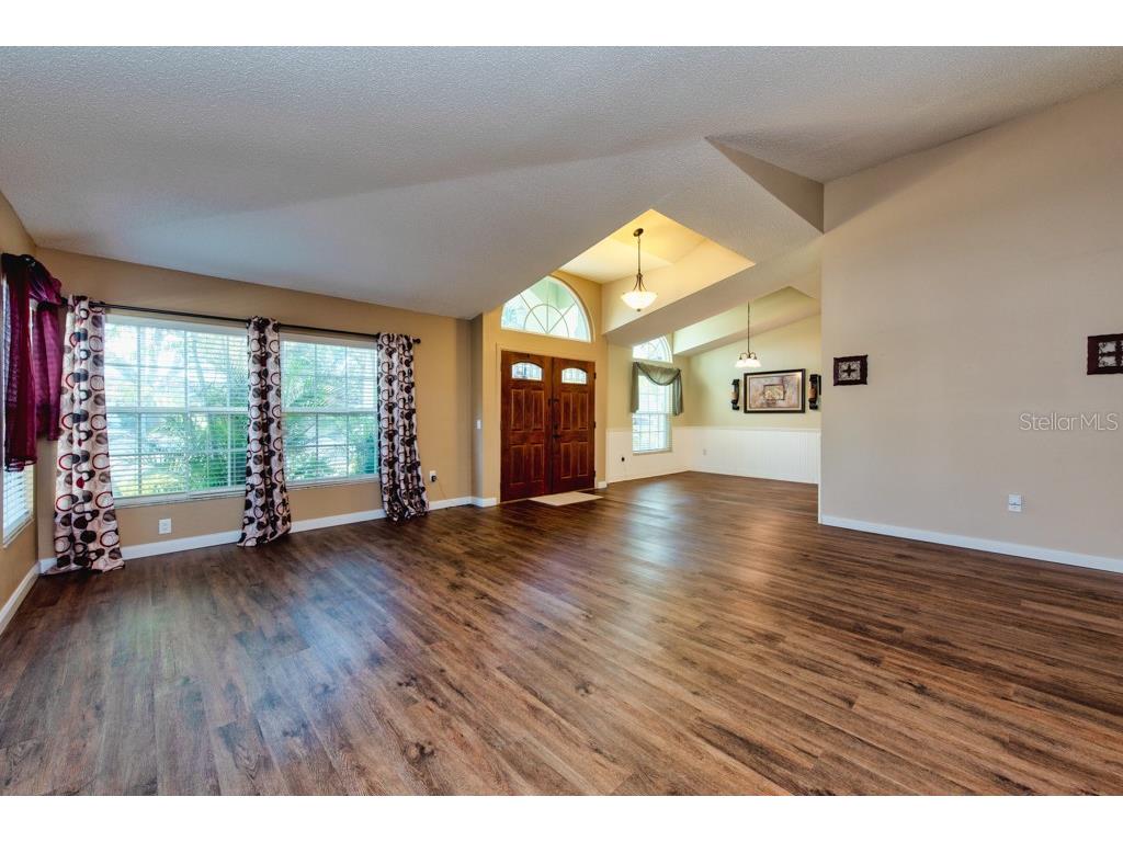 1304 Gangplank Drive Valrico FL 33594 TB8474469 image4