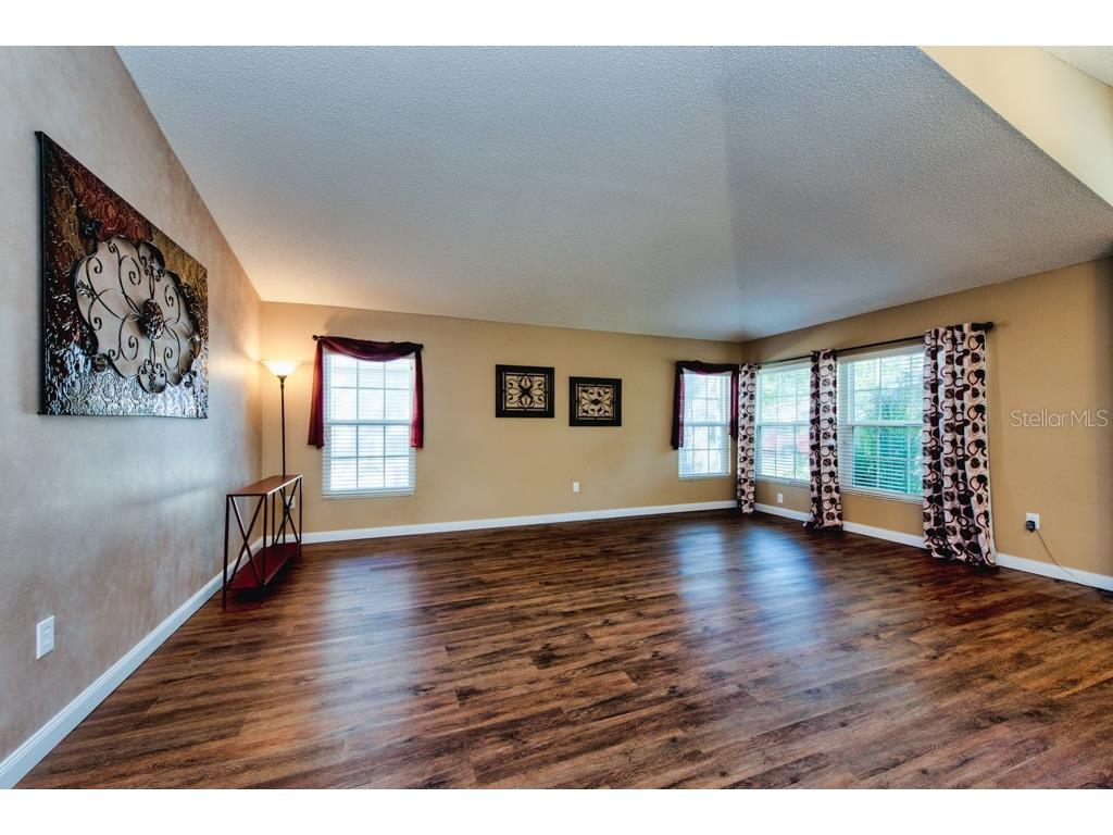 1304 Gangplank Drive Valrico FL 33594 TB8474469 image5