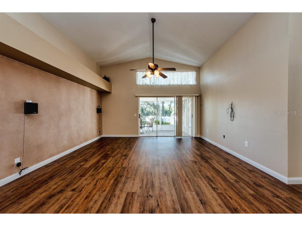 1304 Gangplank Drive Valrico FL 33594 TB8474469 image8