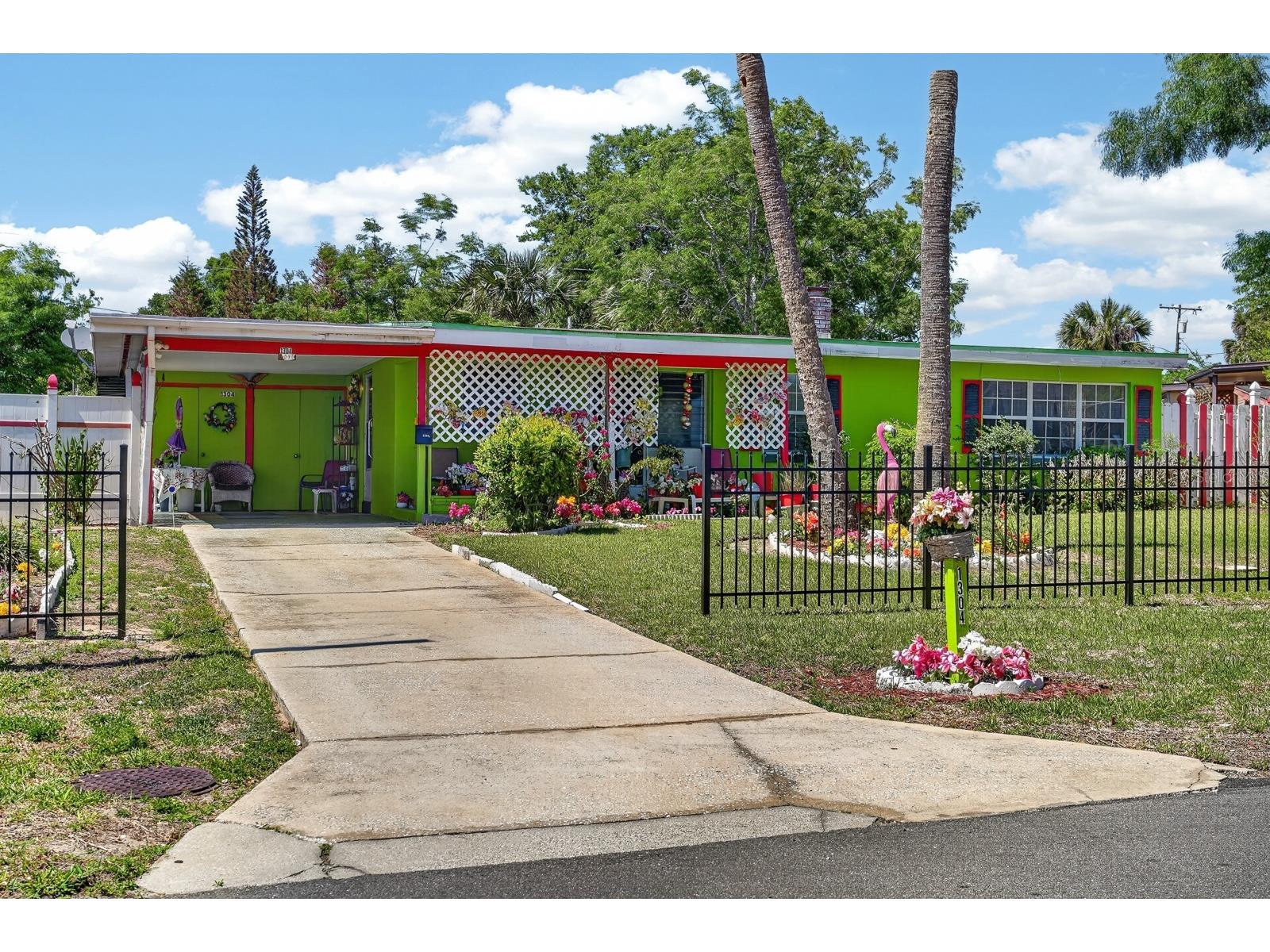 1304 Hillcrest Drive Daytona Beach FL 32114 FC317839 image1