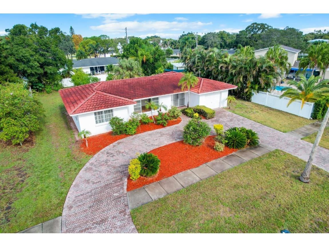 1304 Indian Rocks Road Belleair FL 33756 U8212882 image1
