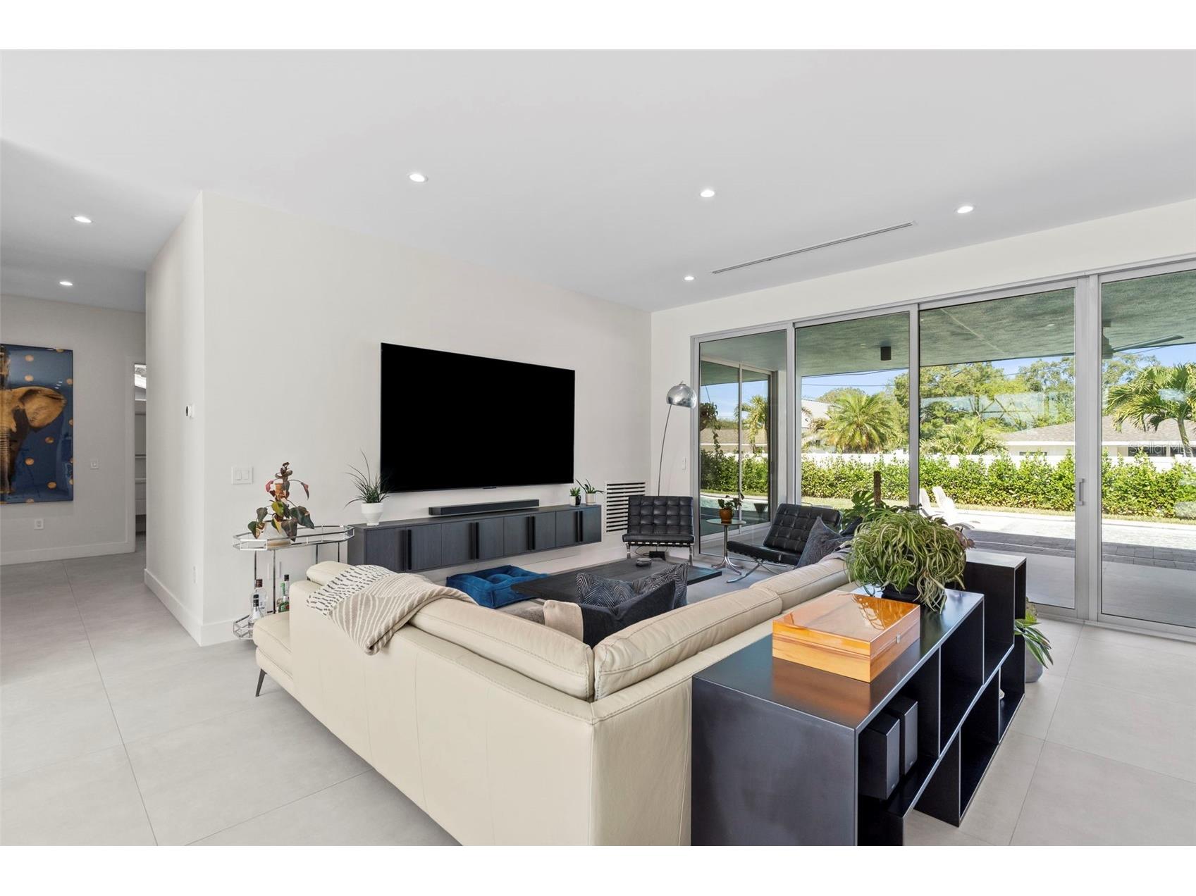 1304 Indian Rocks Road Belleair FL 33756 TB8497097 image6