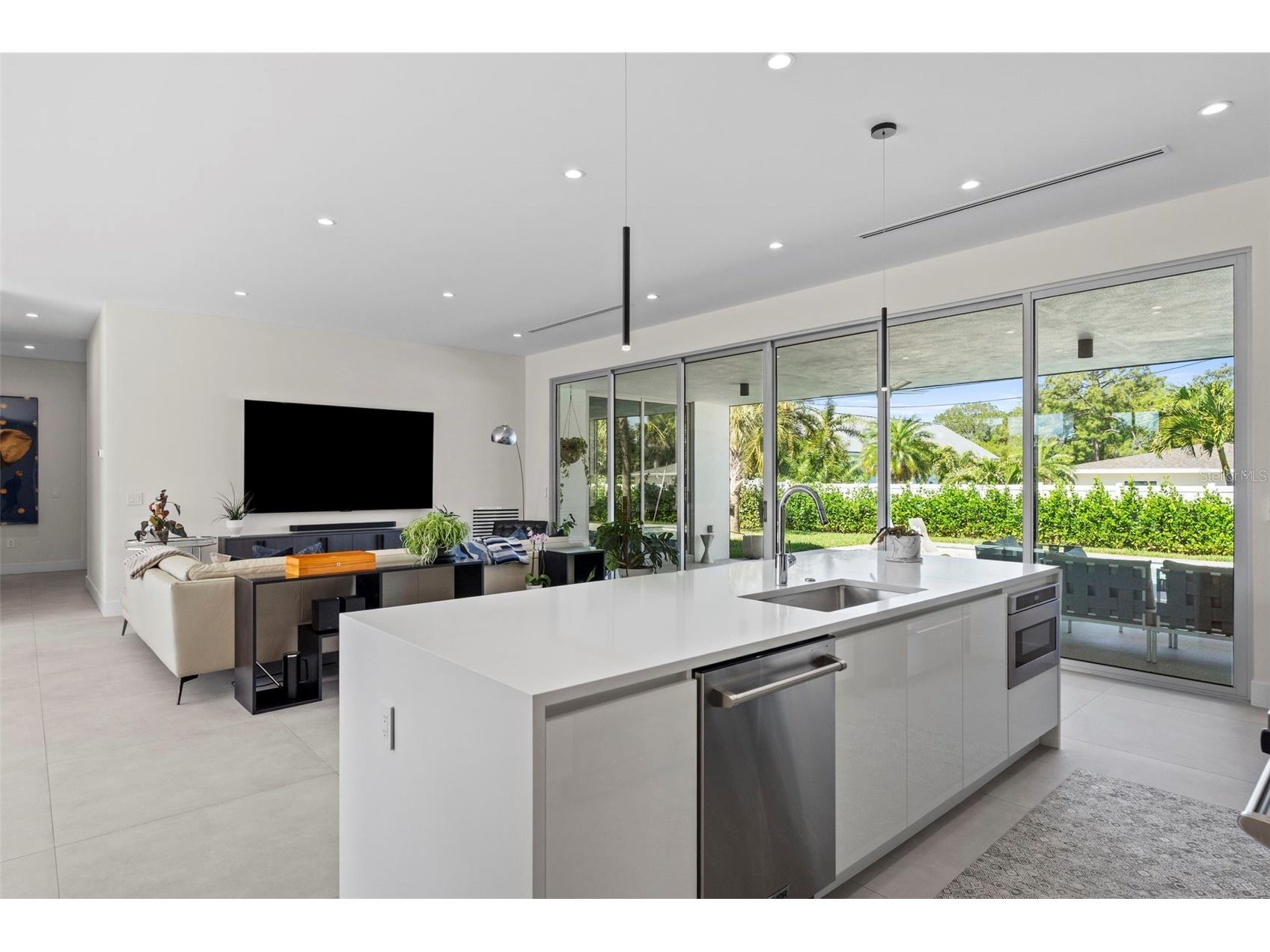 1304 Indian Rocks Road Belleair FL 33756 TB8497097 image9