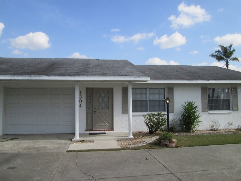 1304 Lambdeth Court Sun City Center FL 33573 T3450719 image1