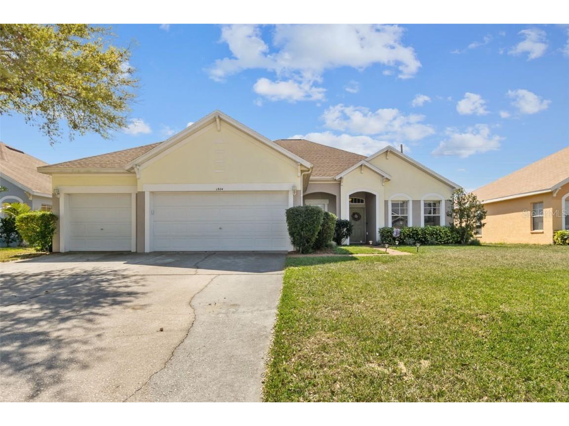 1304 Legatto Loop Dundee FL 33838 P4924828 image1