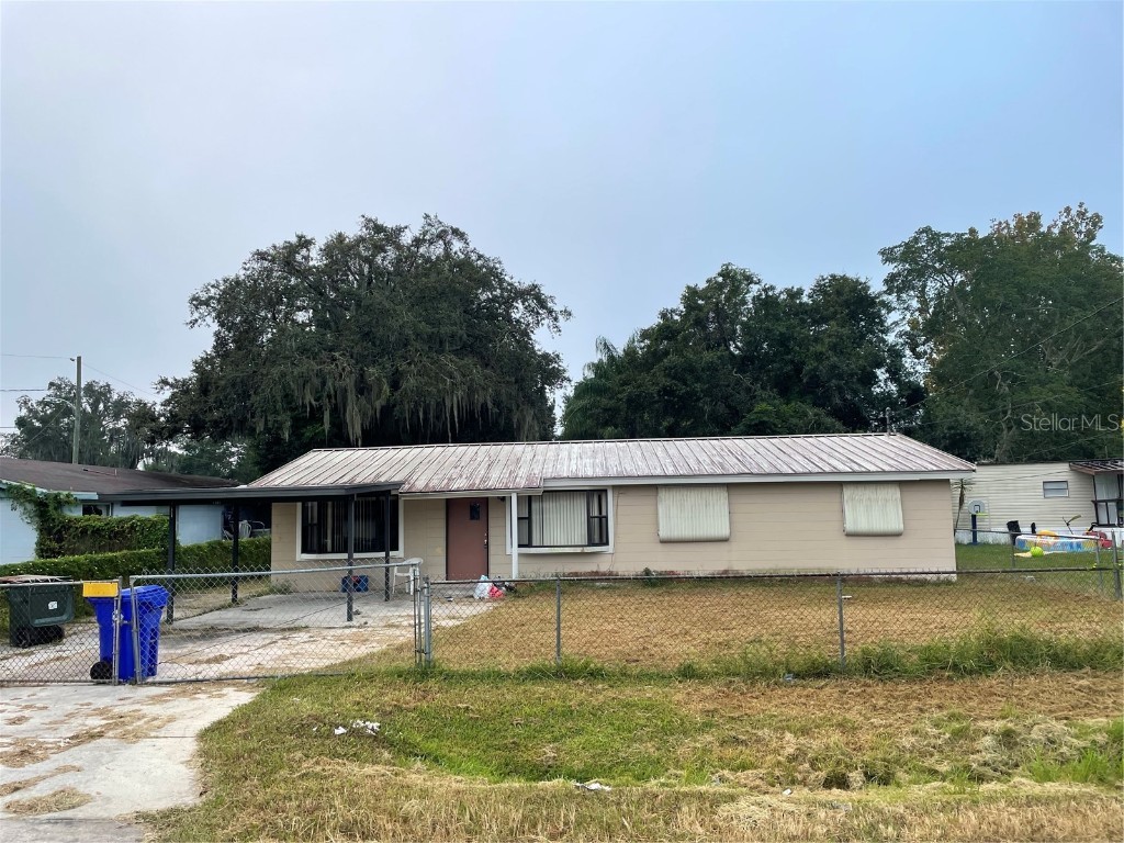 1304 Mayflower Drive Lakeland FL 33810 L4925875 image1