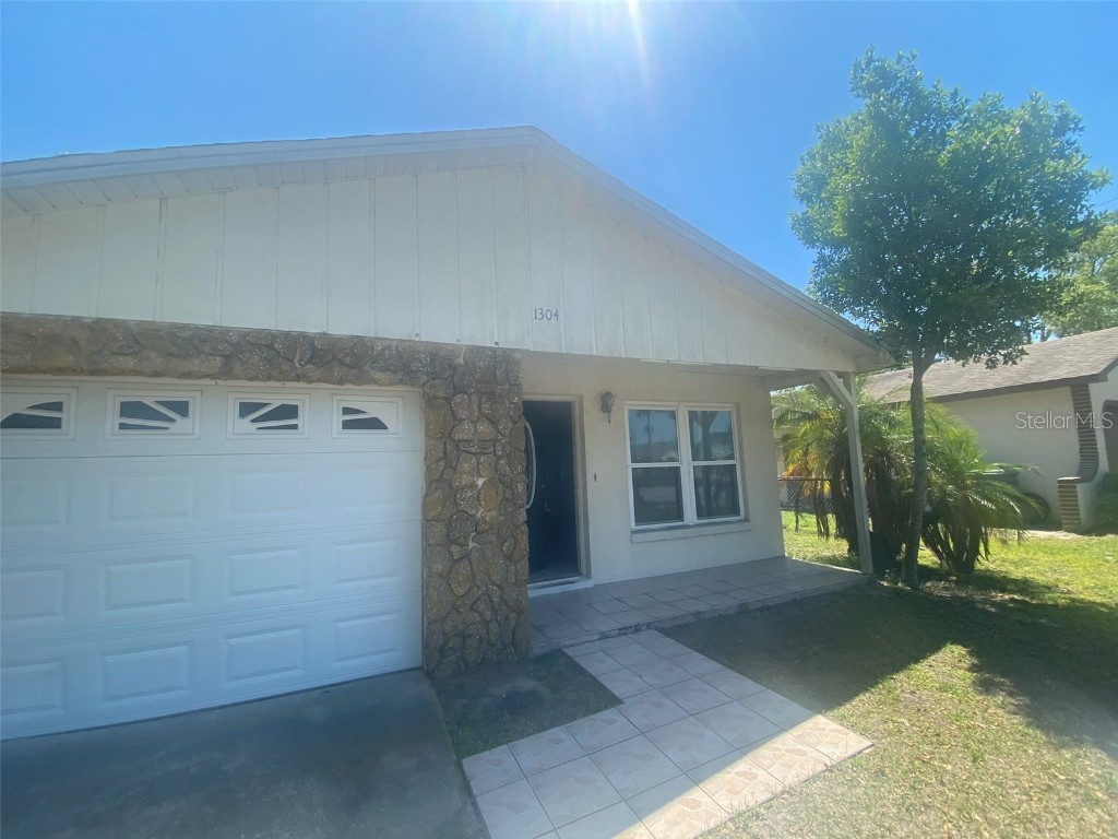 1304 Mill Creek Place Kissimmee FL 34744 S5123108 image1