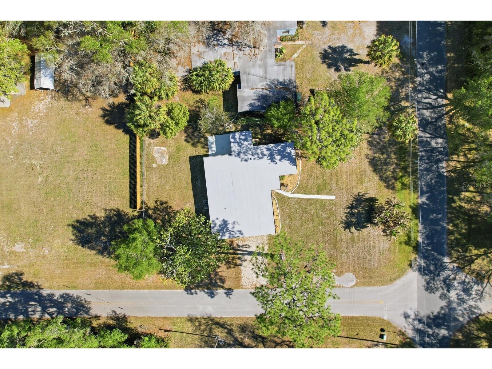 1304 NE 5th Avenue Crystal River FL 34428 P4938030 image11