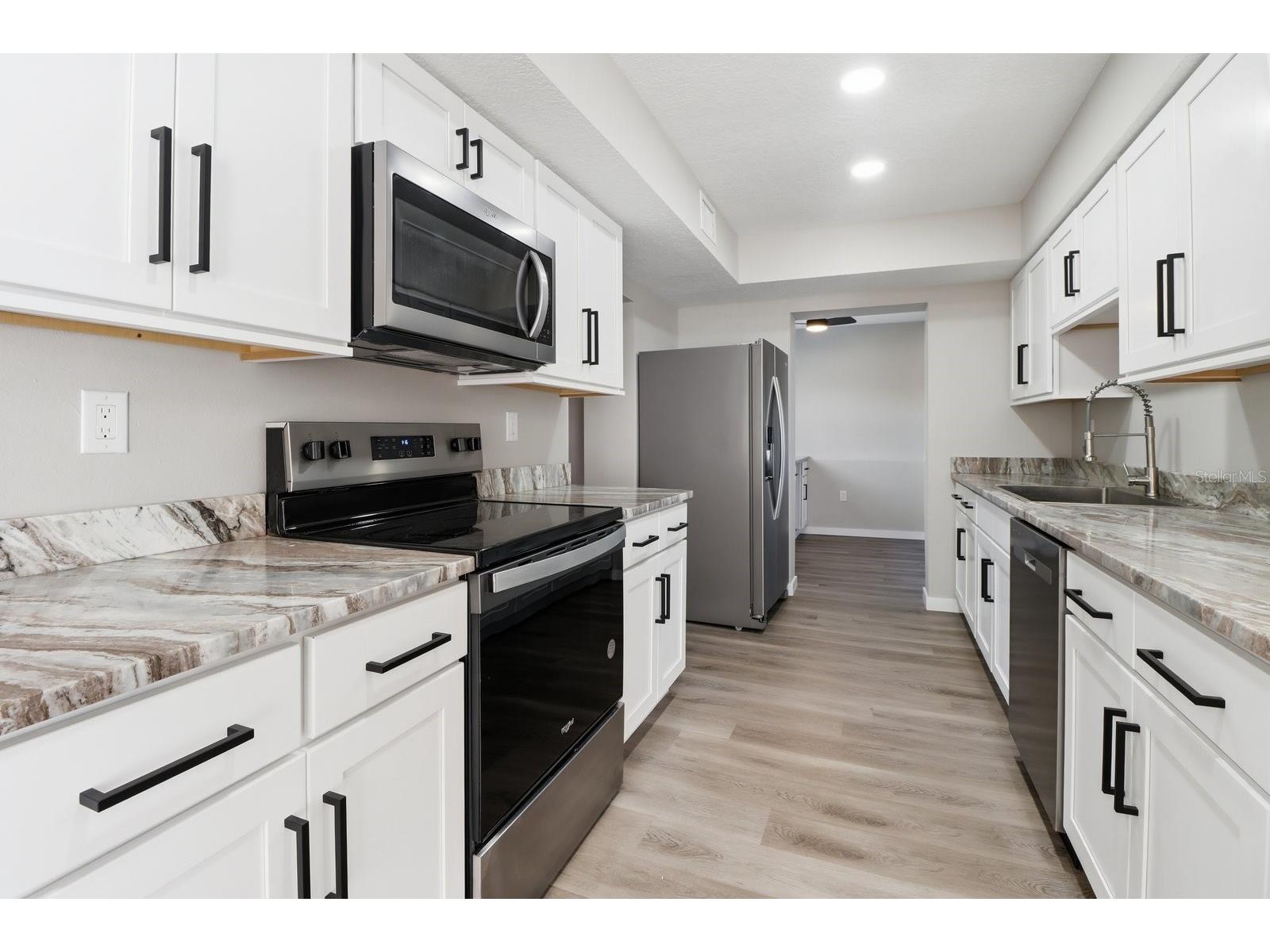 1304 NE 5th Avenue Crystal River FL 34428 P4938030 image3