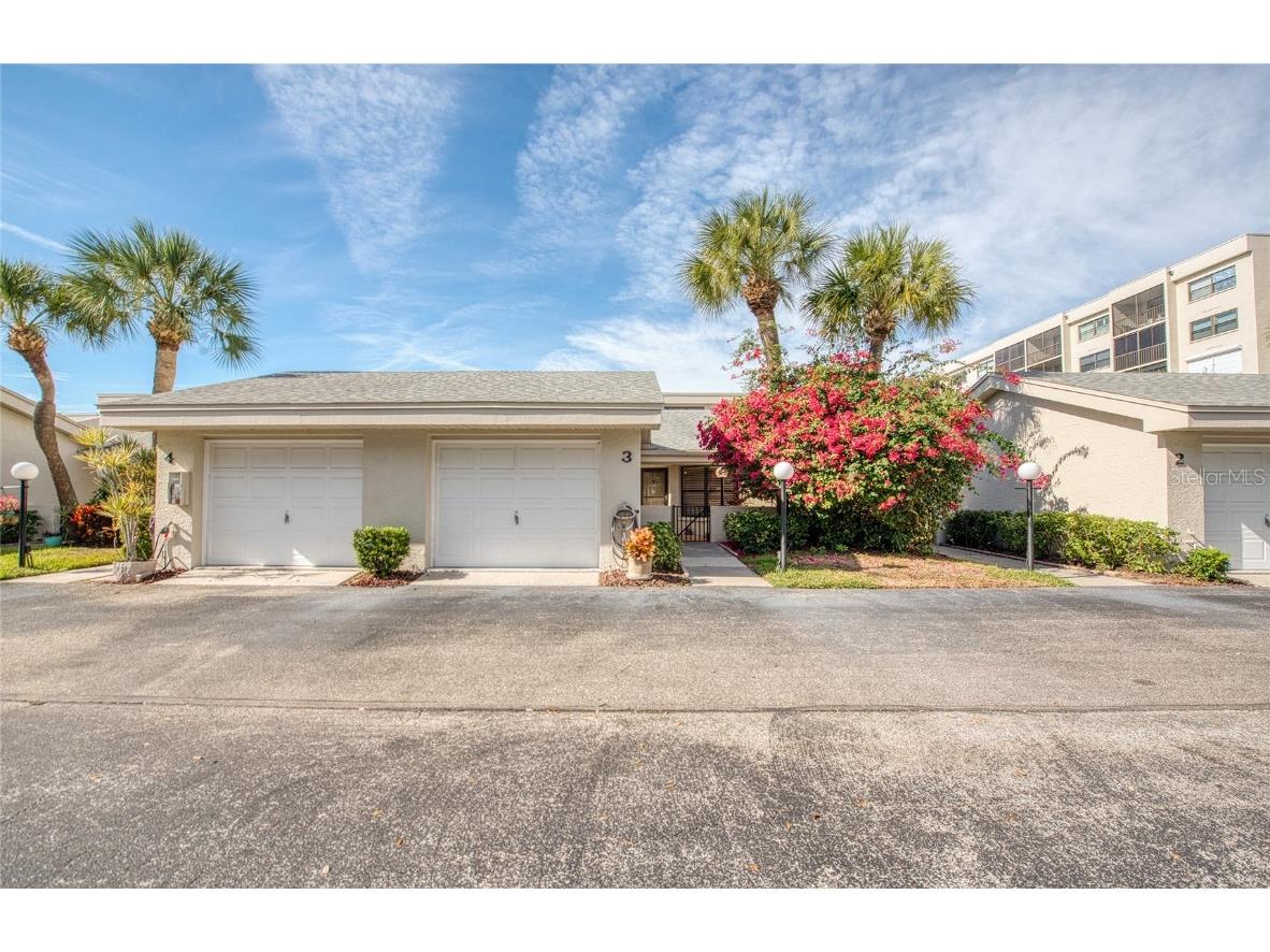1304 Pasadena Avenue S #3 South Pasadena FL 33707 TB8455841 image1