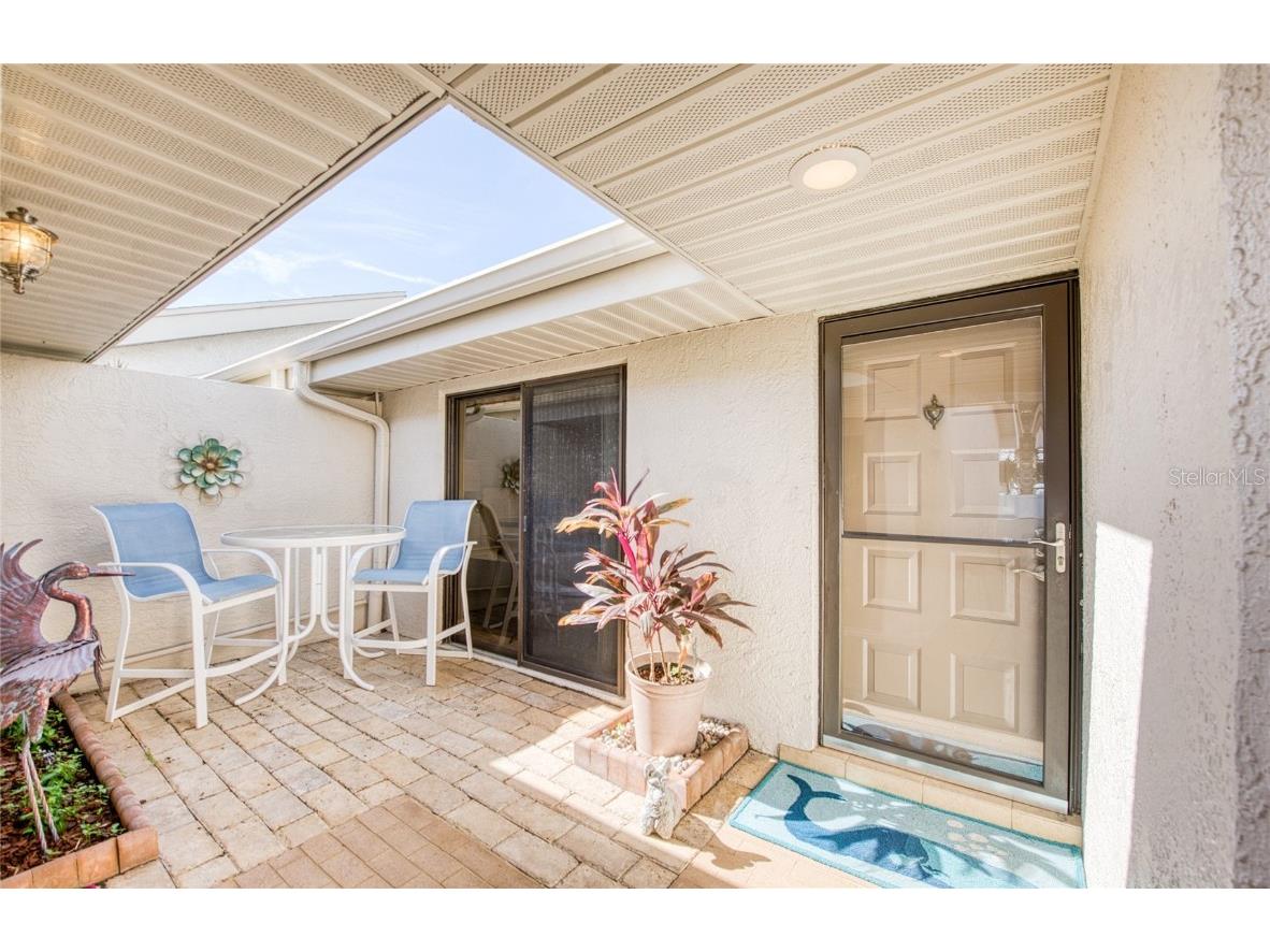 1304 Pasadena Avenue S #3 South Pasadena FL 33707 TB8455841 image4