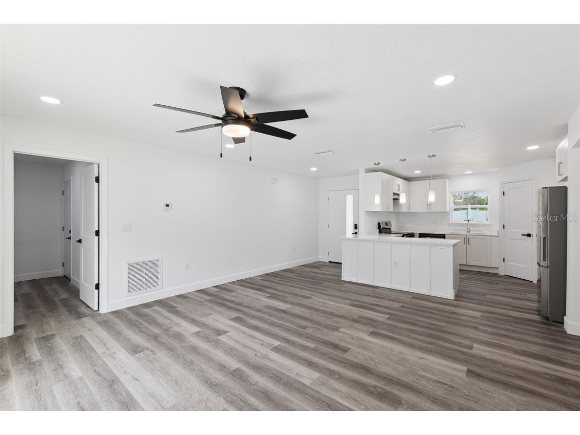 1304 S Delaware Avenue Deland FL 32720 O6332796 image4