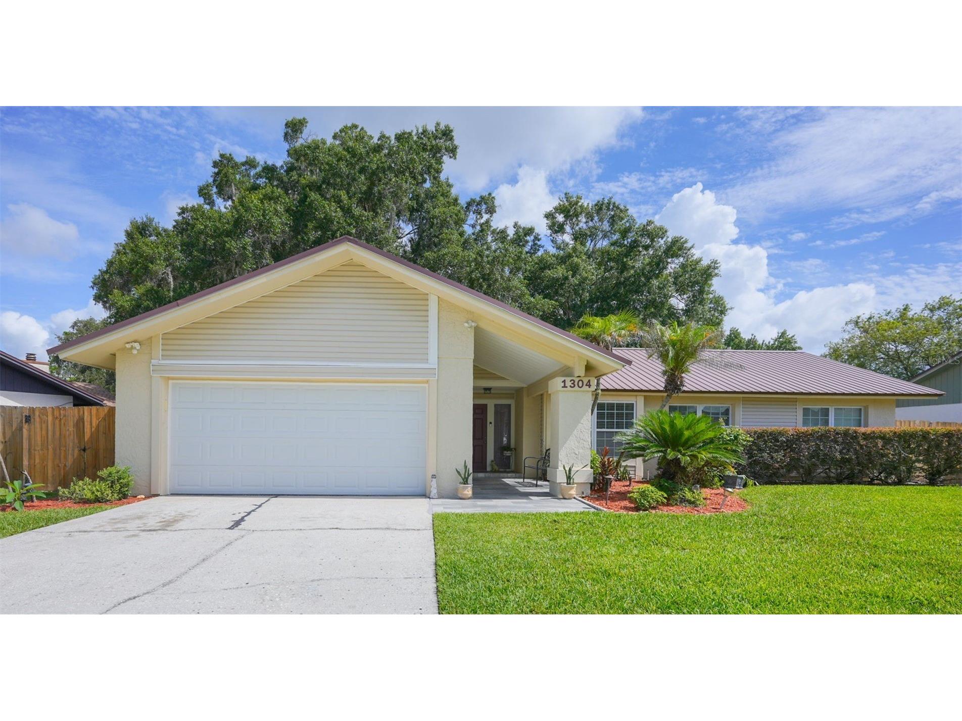 1304 Sandalwood Drive Plant City FL 33563 TB8518721 image1