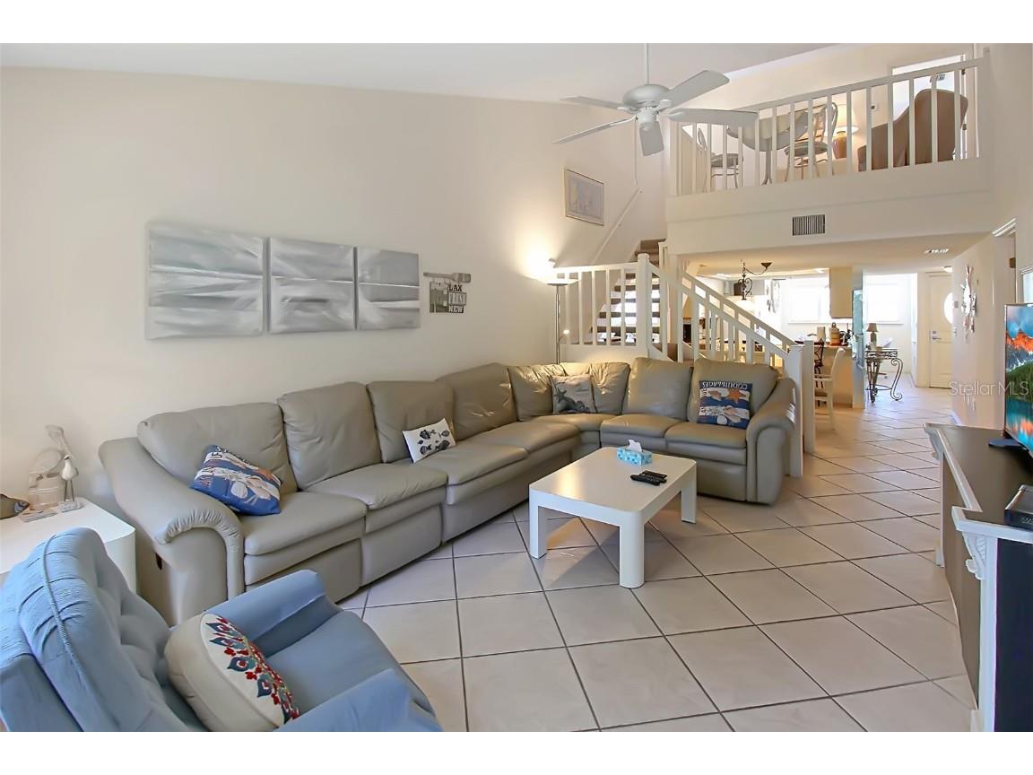 1304 Siesta Bayside Drive #1304B Sarasota FL 34242 A4608098 image17