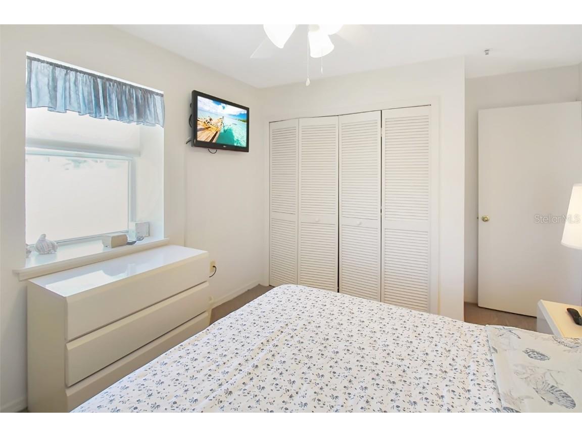 1304 Siesta Bayside Drive #1304B Sarasota FL 34242 A4608098 image40