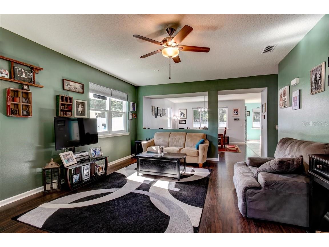 1304 Tilapia Trail Deland FL 32724 V4943849 image11