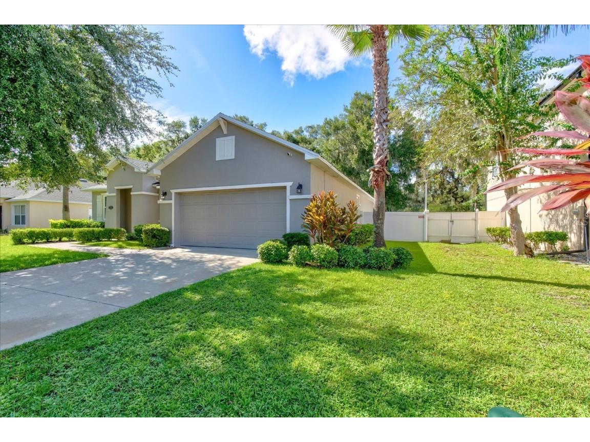 1304 Tilapia Trail Deland FL 32724 V4943849 image8