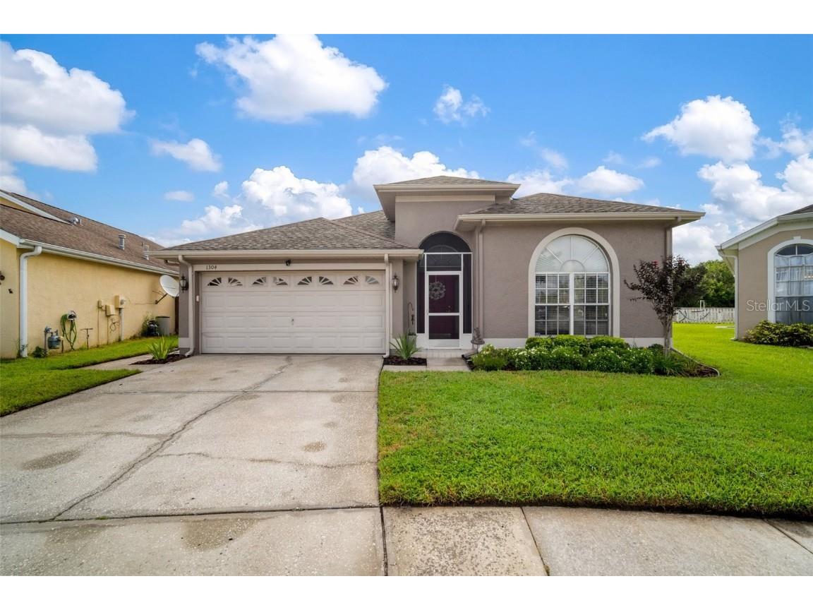 1304 Vinetree Drive Brandon FL 33510 T3469846 image1