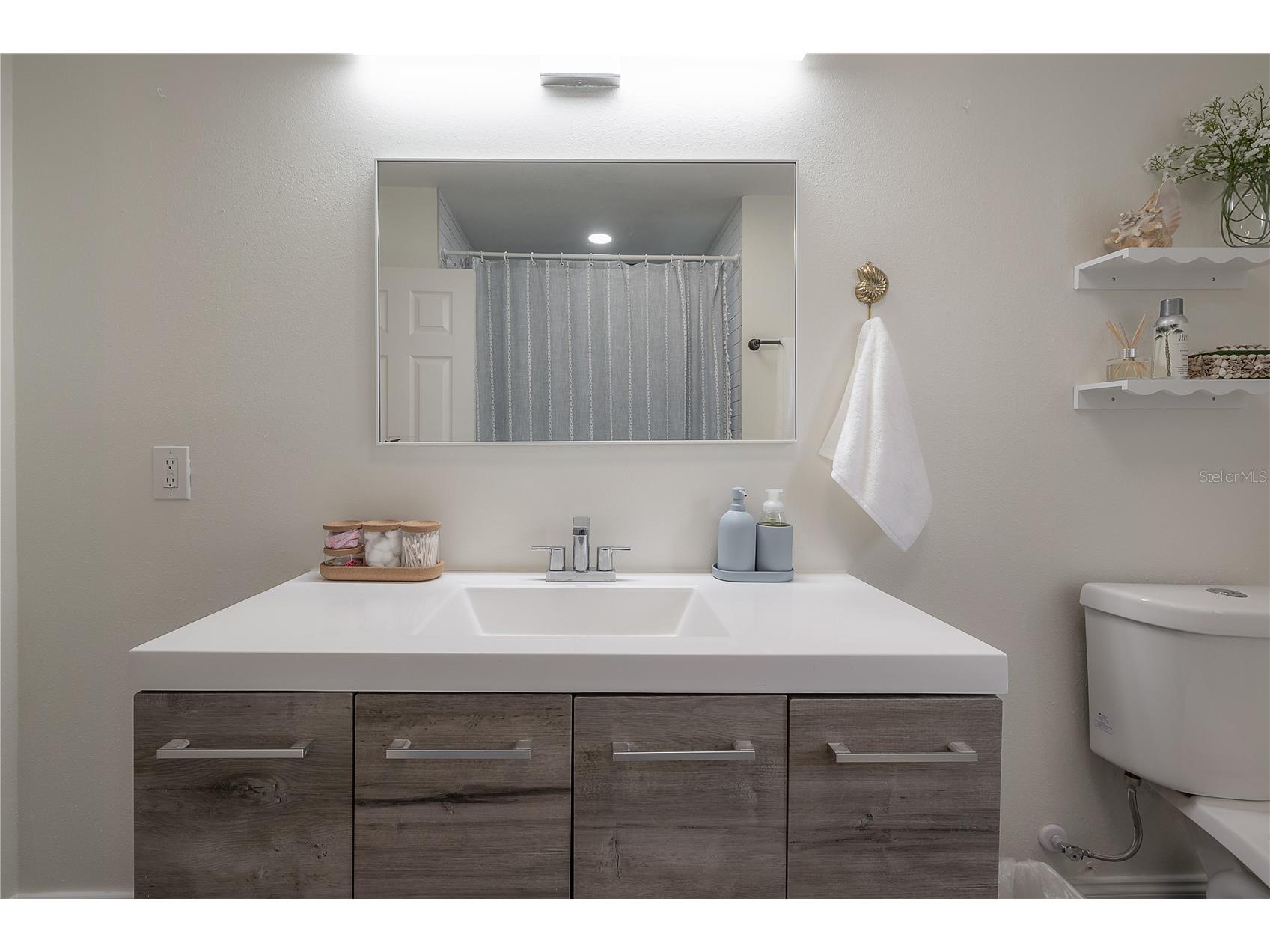 1304 W Bogie Drive Tampa FL 33612 TB8491148 image23