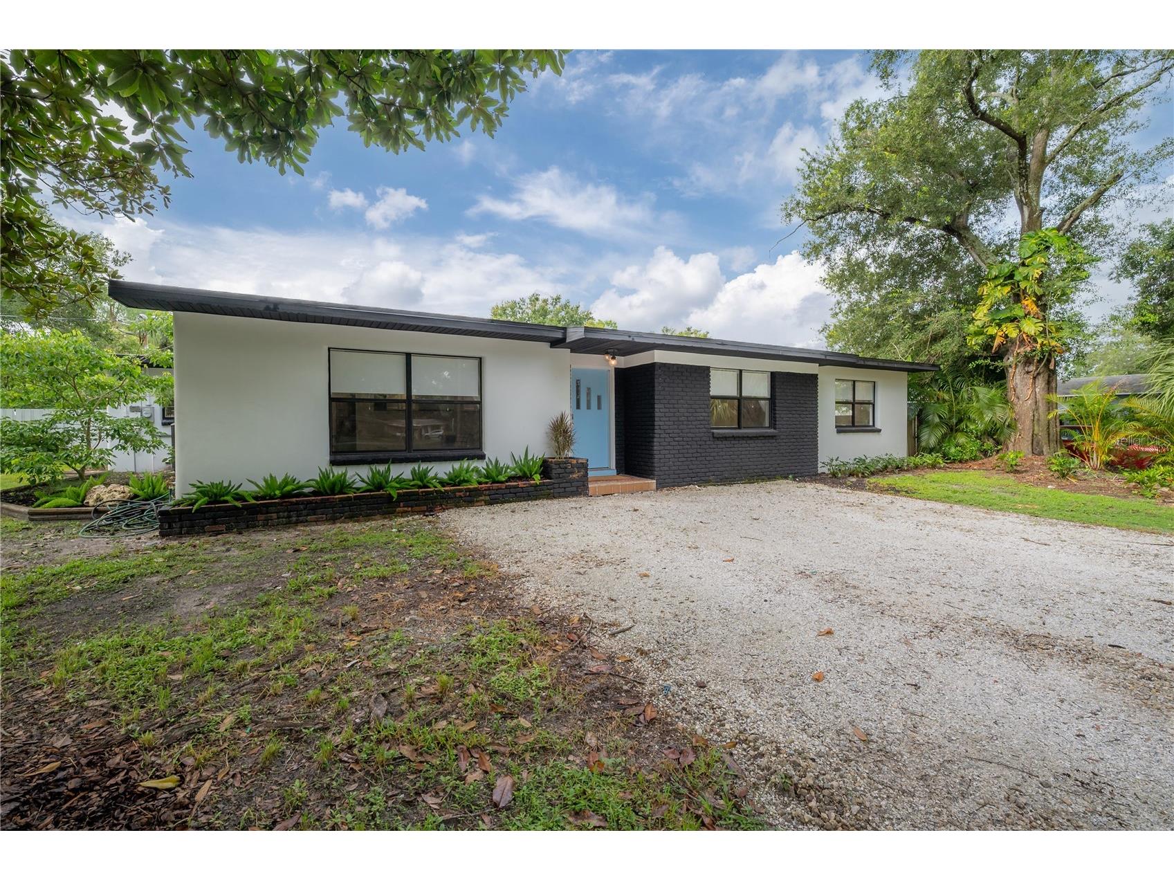 1304 W Bogie Drive Tampa FL 33612 TB8491148 image49